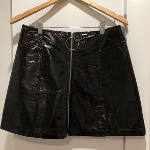 Faux leather vinyl mini skirt